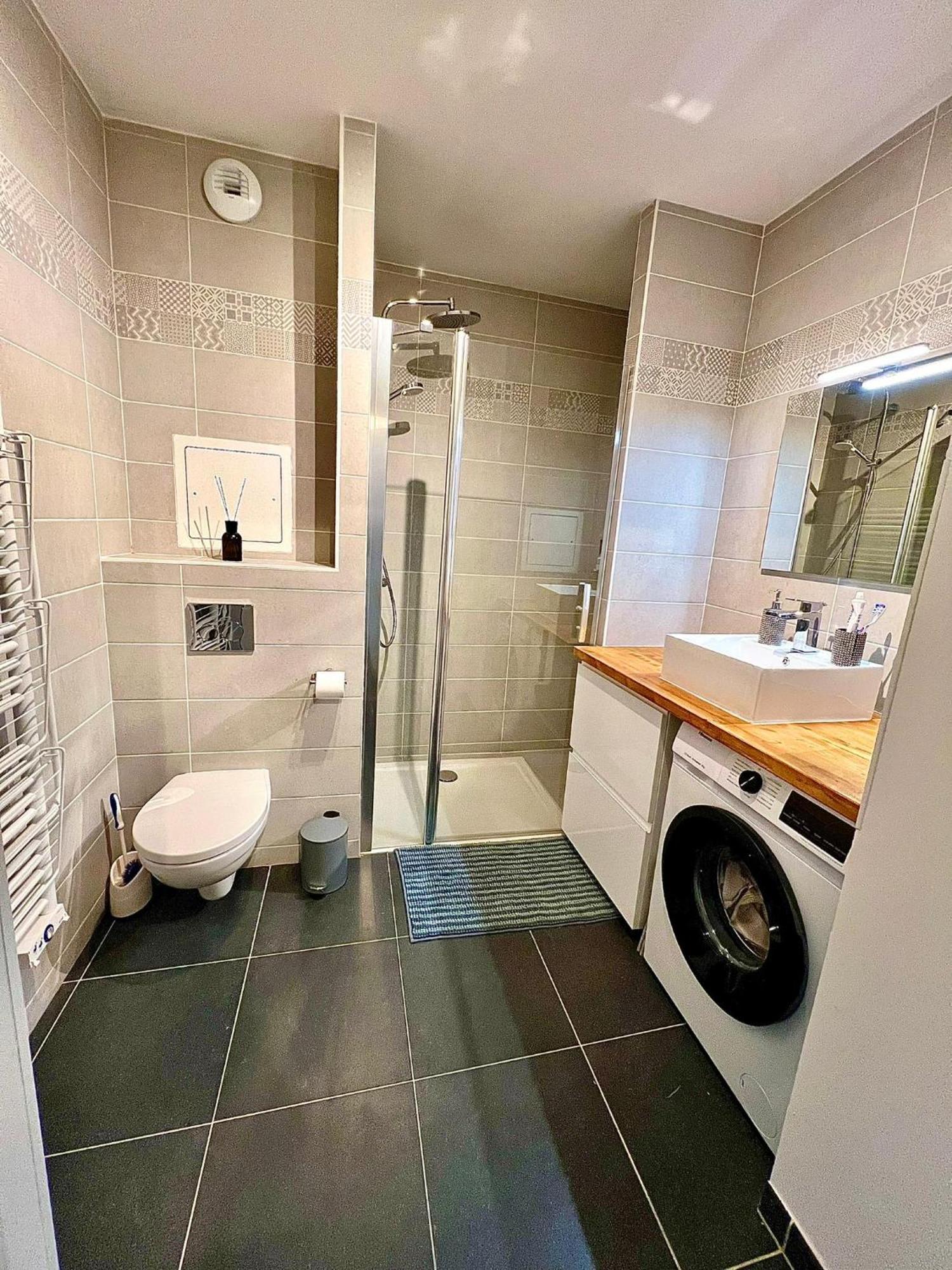 New & Serene 1-Bedroom Apart Near #Ladefenseparis #Parking&Fibre Suresnes Exterior photo