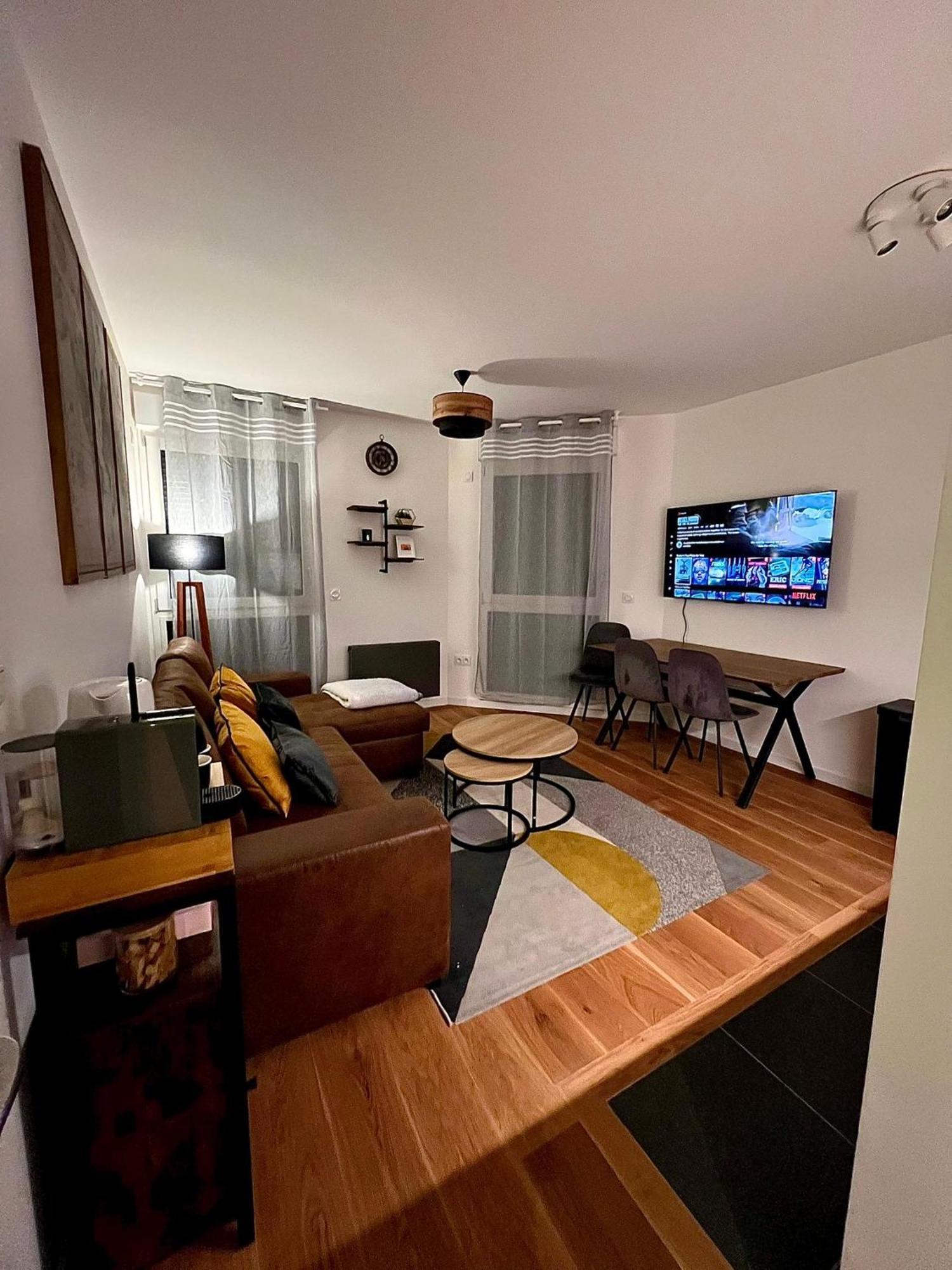 New & Serene 1-Bedroom Apart Near #Ladefenseparis #Parking&Fibre Suresnes Exterior photo