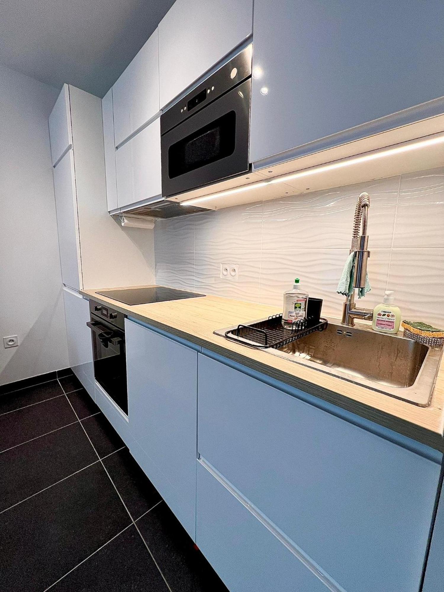 New & Serene 1-Bedroom Apart Near #Ladefenseparis #Parking&Fibre Suresnes Exterior photo